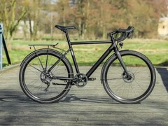 BZEN Berlin: Neues und leichtes E-Gravelbike