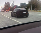 Das Tesla Model Y Juniper Facelift mit neuen Rückleuchten (Bildquelle: TeslaDashCam/X)