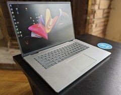 Mit dem Inspiron 16 Plus 7630 ist aktuell ein schicker 16-Zöller im Angebot erhältlich (Bild: Dell)