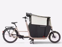 F900E: Neues E-Lastenfahrrad startet mit Regenschutz für bis zu vier Kinder