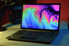 Lenovo hat den ThinkPad X13 Yoga Gen 3 Convertible-Laptop heute auf 749 Euro reduziert (Bildquelle: Benjamin Herzig)