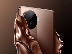 Das Vivo V40e setzt auf ein auffälliges Kameramodul und eine abgerundete Rückseite. (Bildquelle: Vivo)