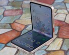 Wem das Samsung Galaxy Z Flip 6 zu teuer ist, für den kommt das Nubia Flip 5G Foldable-Smartphone vielleicht infrage (Bildquelle: Daniel Schmidt)