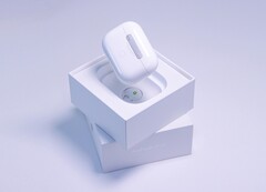 Die Apple AirPods Pro sollen im Laufe des Jahres ein massives Upgrade erhalten. (Bild: Auguras Pipiras)