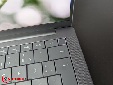 Power Button mit Fingerabdrucksensor