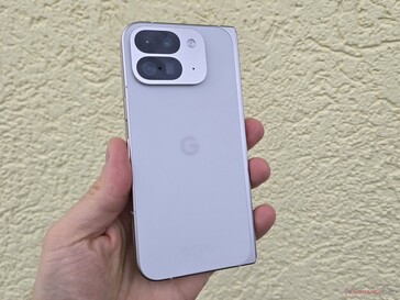 Google Pixel 9 Pro Fold im Test (Bildquelle: Marcus Herbrich)