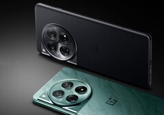 Das OnePlus 12 soll durch drei hochauflösende Hassellbad-Kameras überzeugen. (Bild: OnePlus)
