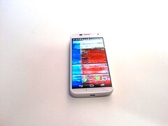 Der Preis des Moto X wurde vor Erscheinen heruntergesetzt, ist aber noch immer vergleichsweise hoch (Bild: Eigenes)