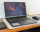 Dell Inspiron 14 7445 2-in-1 Convertible Test: Der Übergang von Ryzen-U zu Ryzen-HS