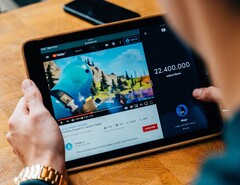 Fortnite wird man am iPad künftig wohl bestenfalls auf YouTube ansehen können. (Bild: CardMapr, Unsplash)