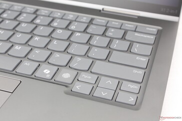 Kleine Pfeiltasten können sich beengt anfühlen