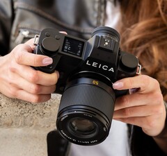 Die Leica SL3-P wird als echter Vollformat-Allrounder vermarktet.