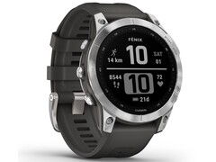 Die Fenix 7 wird mit einem grauen Silikonarmband ausgeliefert (Bild: Garmin)