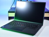 Lenovos ThinkPad P14s Gen 6 Intel, das mit der Nvidia RTX Pro 500 Blackwell Generation ausgestattet ist (Bildquelle: Benjamin Herzig)