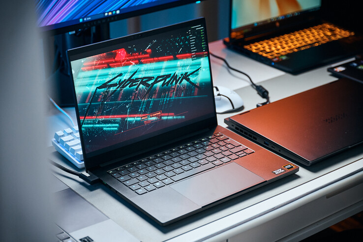 Razer Blade 14 mit Cyberpunk 2077