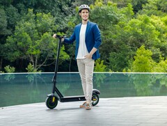 ES Series 5 Advance: Der stärkere der beiden E-Scooter (Bildquelle: Acer)