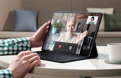 Beim MatePad Pro handelt es sich um ein schlankes Tablet mit großem Akku und hochwertigem OLED-Display. (Bild: Huawei)
