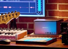 Lenovo bietet mit dem ThinkCentre Neo Ultra einen enorm kompakten Desktop mit RTX 5060 Ti an. (Bildquelle: Lenovo)