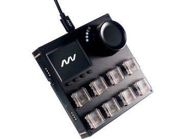 An den Seiten stehen entsprechende Verbinder bereit (Bildquelle: Intech Studio)