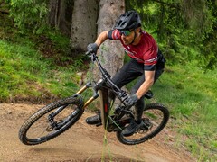 Das Rotwild R.EX ist ein neues E-Bike mit großem Akku (Bildquelle: Rotwild)