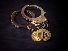 Die amerikanische Steuerbehörde rechnet damit, in den kommenden Jahren große Summen an Kryptowährungen wie Bitcoin zu beschlagnahmen (Bild: Bermix Studio)