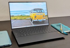 Das Dell XPS 13 9345 mit dem Snapdragon X Elite konnte uns vor allem mit seiner grandiosen Ausdauer überzeugen (Bildquelle: Allen Ngo)