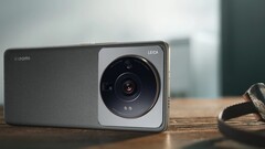 Kann nicht alles aber doch manches besser als die Konkurrenz: Das leider vorerst China-exklusive Leica-Kamera-Flaggschiff Xiaomi 12S Ultra. (Bild: Xiaomi)