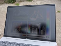 Draußen bei starker Bewölkung