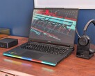 Beim Gaming auf dem Raider 16 Max HX sollten Sie das Leistungsprofil entsprechend Ihren Anforderungen einstellen