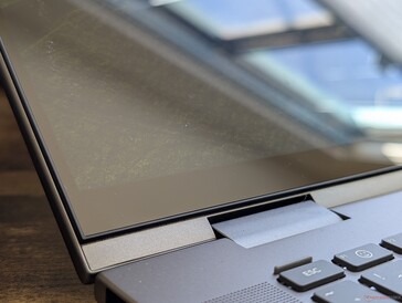 Touchscreen mit randlosem Glas