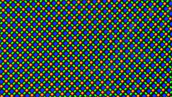 Das OLED-Display setzt auf eine RG/BG-Sub-Pixel-Matrix bestehend aus einer roten, einer blauen und jeweils einer grünen Leuchtdiode