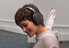 Der Amazon Prime Day 2022 bietet viele reduzierte Kopfhörer und Ohrhörer. (Bild: Amazon/Sennheiser)