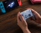 Mit Gyroskop und Bluetooth: Der Ultimate 2C Bluetooth (Bildquelle: 8BitDo)