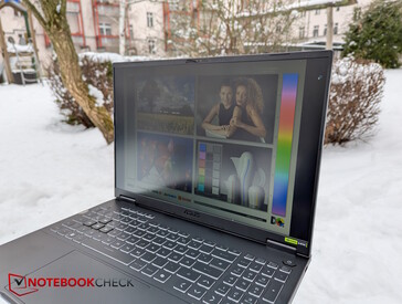 Im Freien bei schrägem Blickwinkel