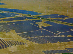 Auf der gleichen Flächen könnten die Module 50 Prozent mehr Strom erzeugen. (Bild: Longi)