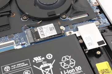 Primäre M.2 2242 PCIe4 SSD