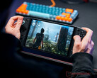 Lenovos Legion Go Gaming-Handheld kann als knapp 9 Zoll großes Windows-Tablet dienen und besitzt ein schnelles sowie hochauflösendes Display (Bild: Alex Wätzel)