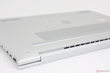 Einfarbiger Ton von oben bis unten ohne scharfe Ecken und Kanten