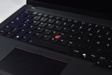 Lenovo ThinkPad T14 Gen 6: TrackPoint