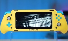 Eine umfangreiche Modifikation macht aus einem Xiaomi-Smartphone einen Gaming-Handheld (Bildquelle: via Bilibili)