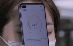 Ähnlich wie das Honor Play 4 soll auch das Mate 40 im Herbst die Temperaturmessung über die Kamera ermöglichen.