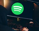 Cyberkriminelle versuchen, Nutzer auf Spotify über irreführende Playlists und Spam-Podcasts auf betrügerische Websites zu locken. (Bildquelle: Pexels / Anete Lusina)