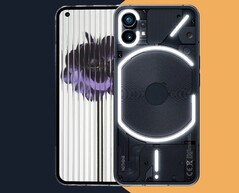 Für 299 Euro können Sparfüchse jetzt das optisch auffällige Nothing Phone 1 erwerben (Bild: Cyberport)