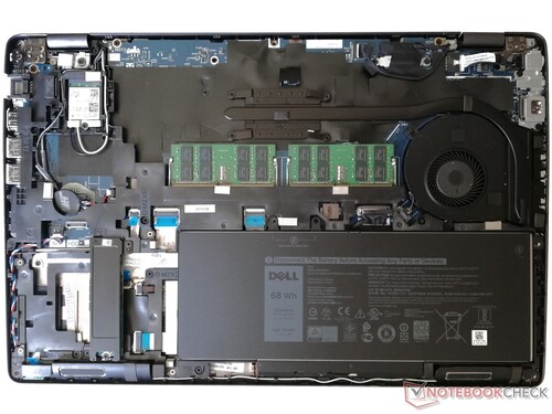 Die zwei RAM-Bänke im Dell Latitude 5500 können nachträglich aufgerüstet werden (Bild: Mike Wobker)