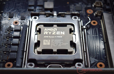 Minisforum MS-A1 mit AMD Ryzen 9 7950X