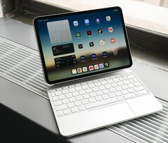 Das faltbare Tablet von Apple könnte fast so groß sein wie zwei iPad Pro nebeneinander. Im Bild - iPad Pro M4 (Bildquelle: ZDNet)