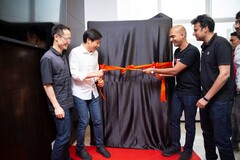Handy am Automaten: Xiaomi Indien verkauft Smartphones am Mi Express Kiosk.