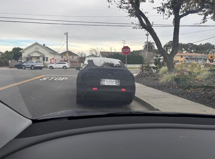 Die Rear Light Bar des Model Juniper kann in einzelnen Segmenten beleuchtet werden