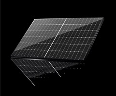 olarmodule von Huasun mit bifazialen Solarzellen und schwarzem Rahmen (Bild: Huasun)