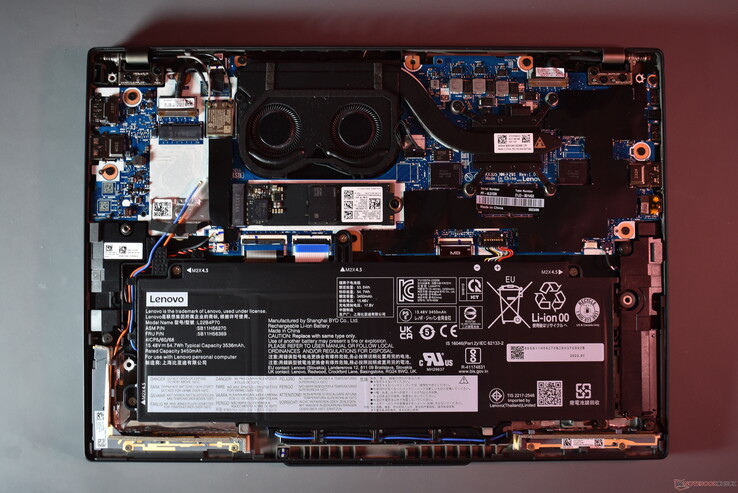 Lenovo ThinkPad X13 Gen 4 AMD: internals